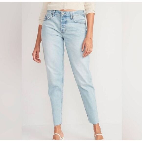 Old Navy Women's High-Waisted Button-Fly Slouchy Taper Cut-Off Non-Stretch Ankle - Picture 1 of 9
